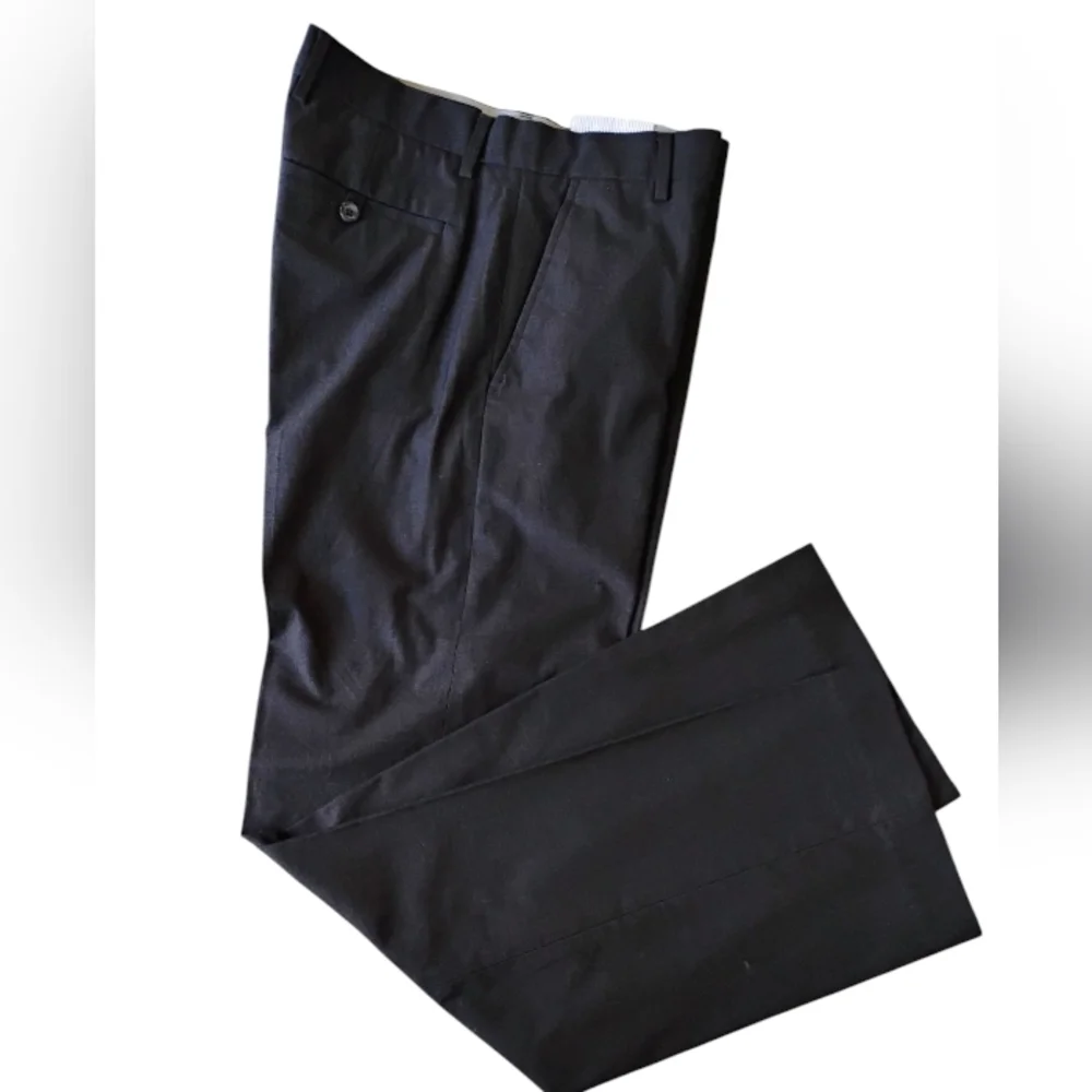 Banana Republic Black Men's Slacks Size 32/34